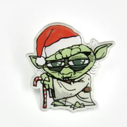 Free Holiday Yoda Pin